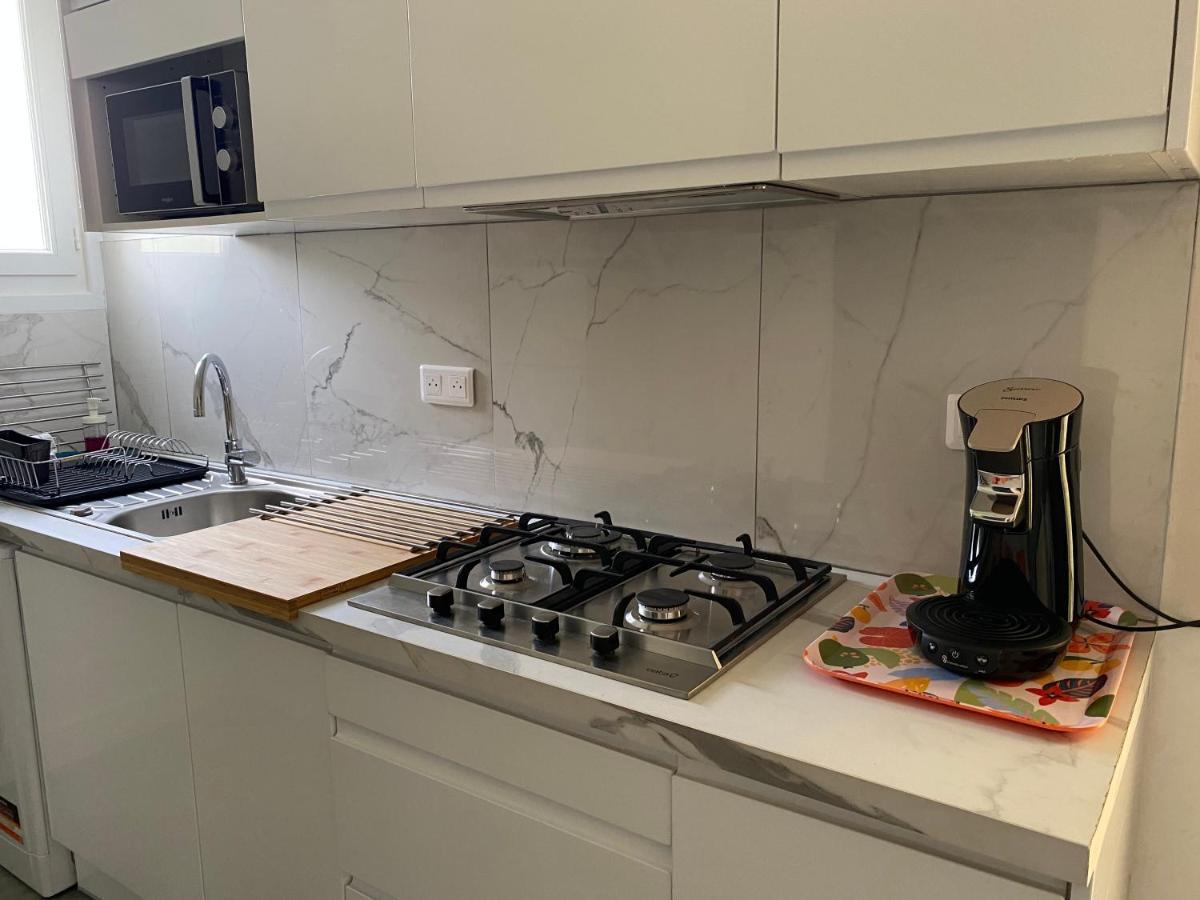 Appartement Calme Avec Terrasse Proche Du Centre Ville Et De La Mer, Parking, Internet 巴斯蒂亚 外观 照片